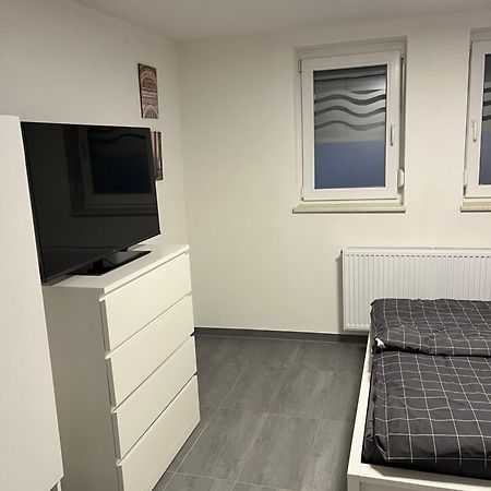 Home-For-You-Ferienwohnung Monteurwohnung Buchen  Buitenkant foto